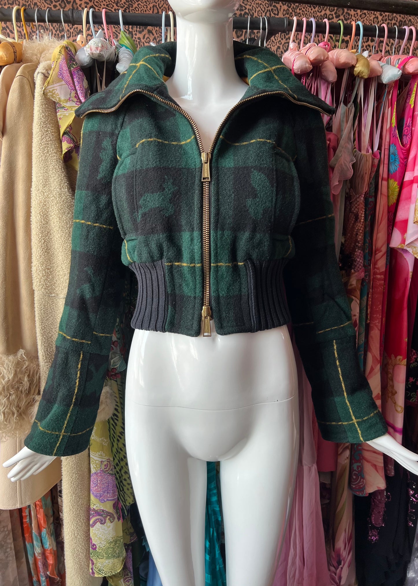 Dsquared2 FW2004 Cropped Wool Jacket with Detachable Scarf
