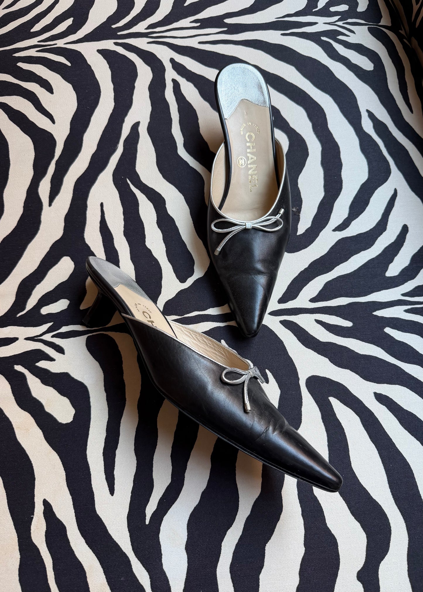Chanel Silver Bow Kitten Heel