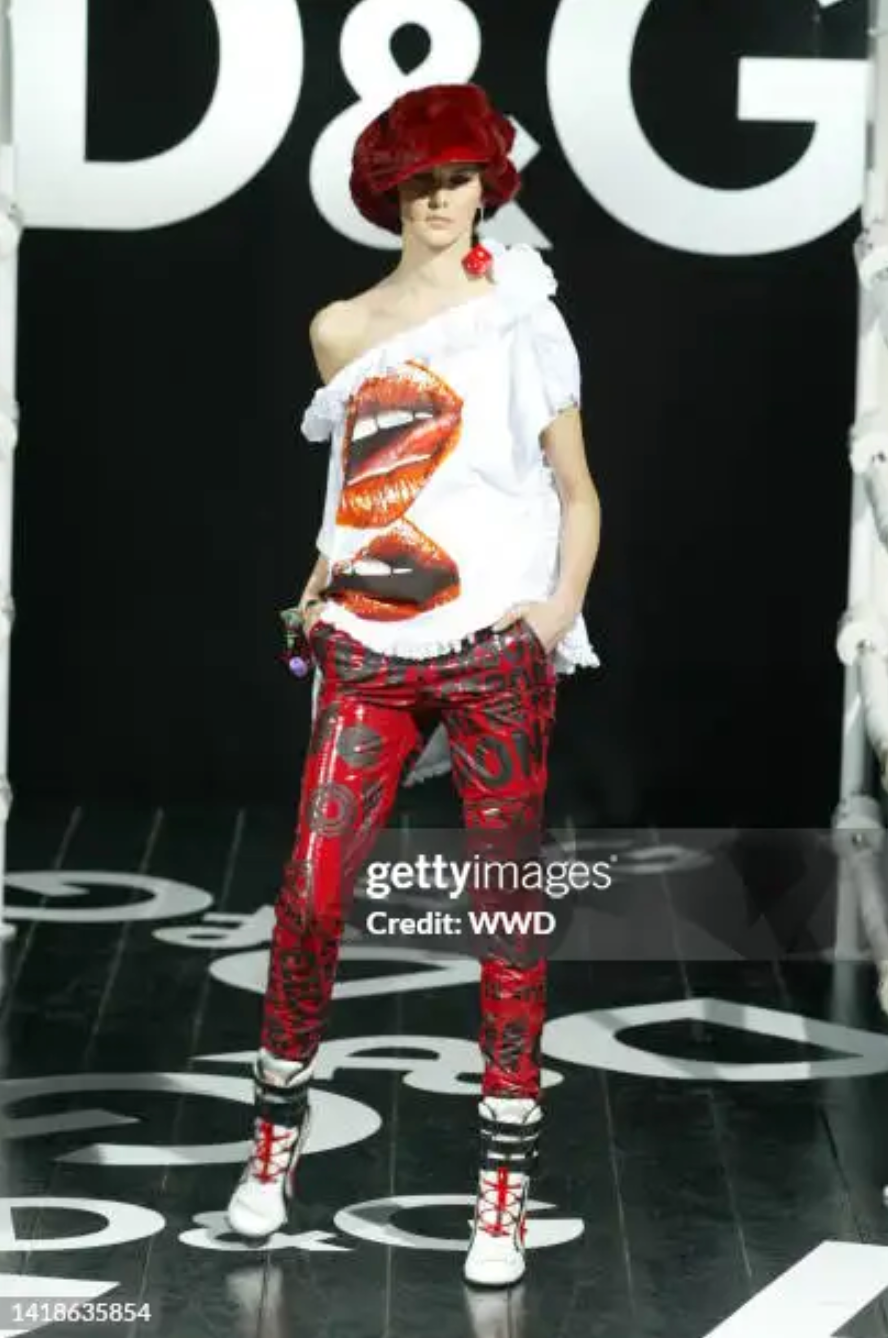 D&G FW2003 Lip Graphic Oversized Tee