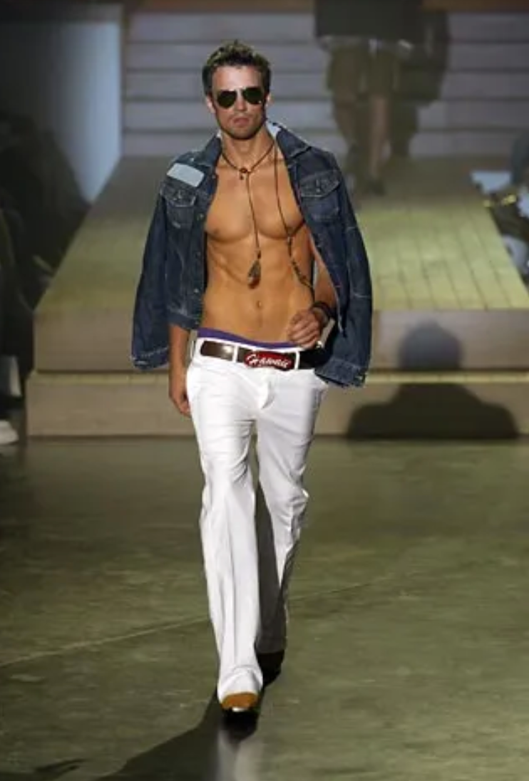 Dsquared2 Spring 2005 Menswear Hawaii Belt Buckle